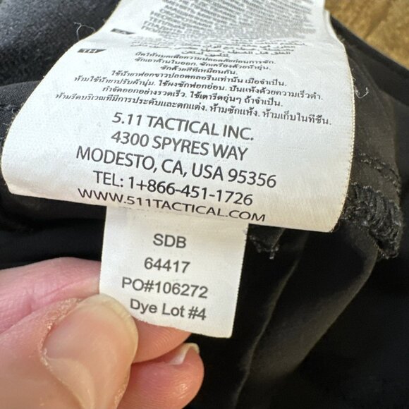 5.11 Pants Women's 8 Long Black Mesa Cargo Utility Rip Stop 64417 - Picture 9 of 10